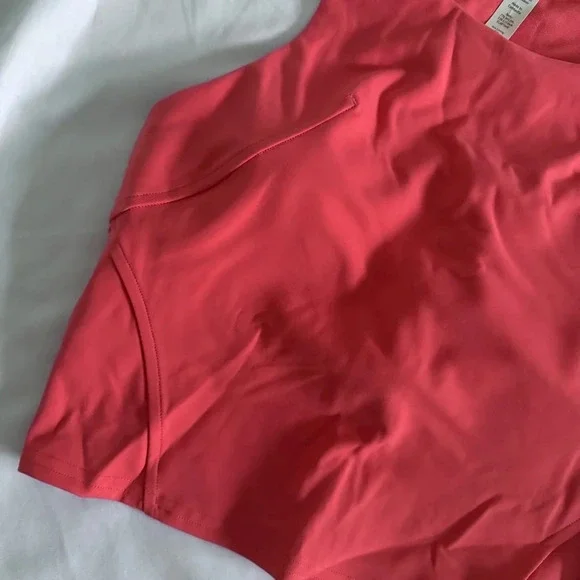 98 🆕💕 Lululemon Invigorate Train Tank - Pale Raspberry - Picture 3 of 11